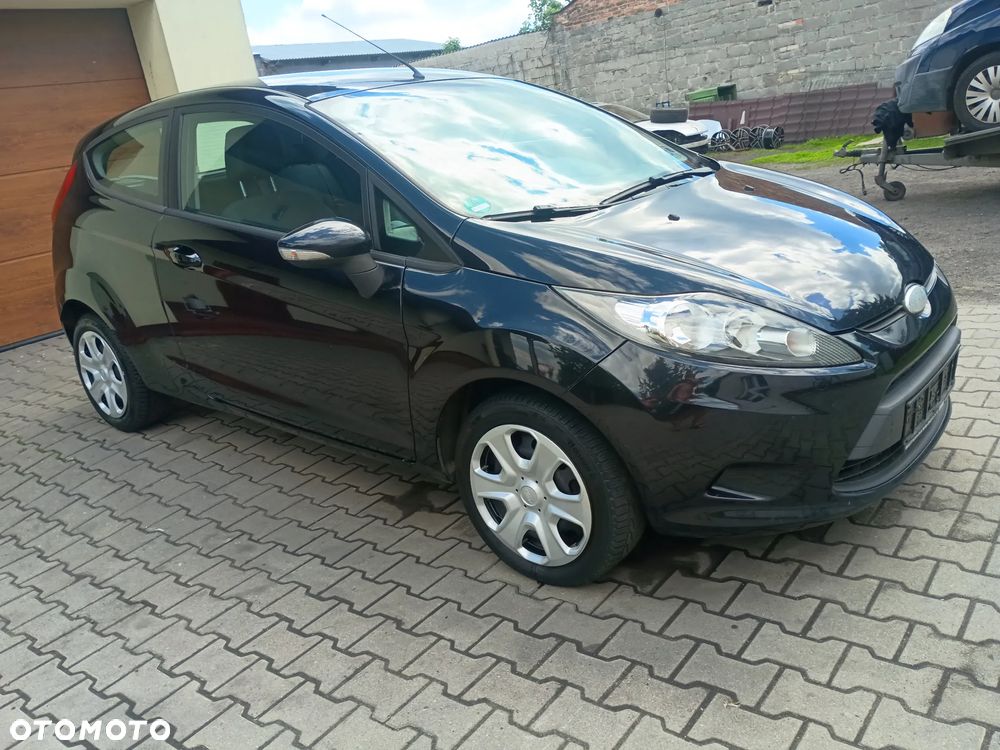 Ford Fiesta - 4