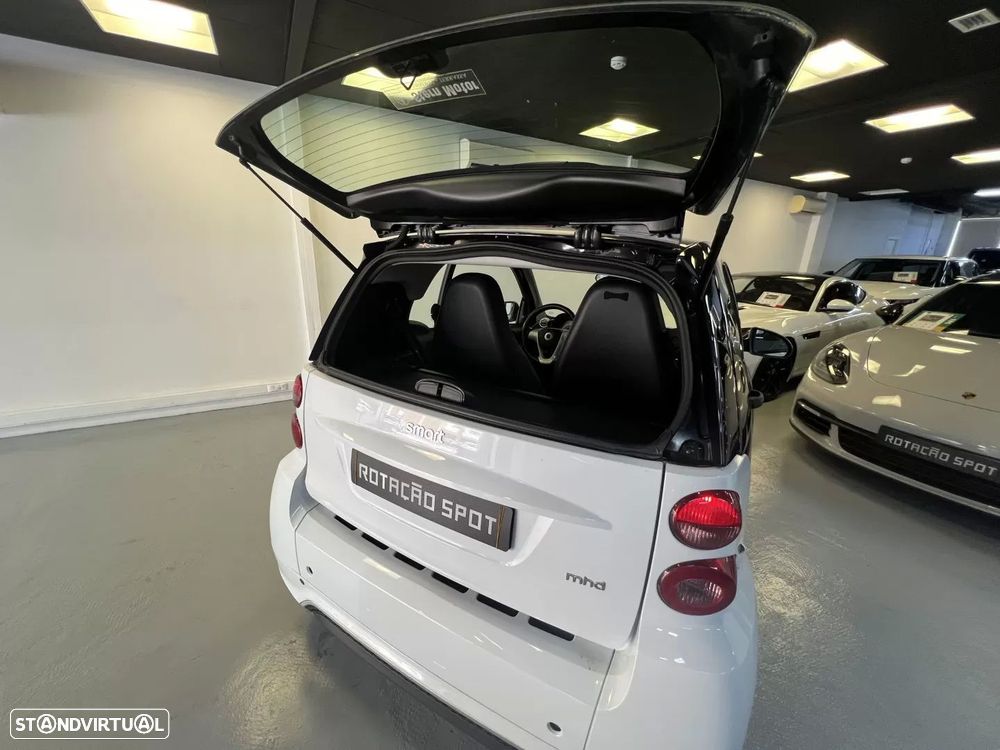 Smart ForTwo Coupé 1.0 mhd Passion 71 Softouch - 44