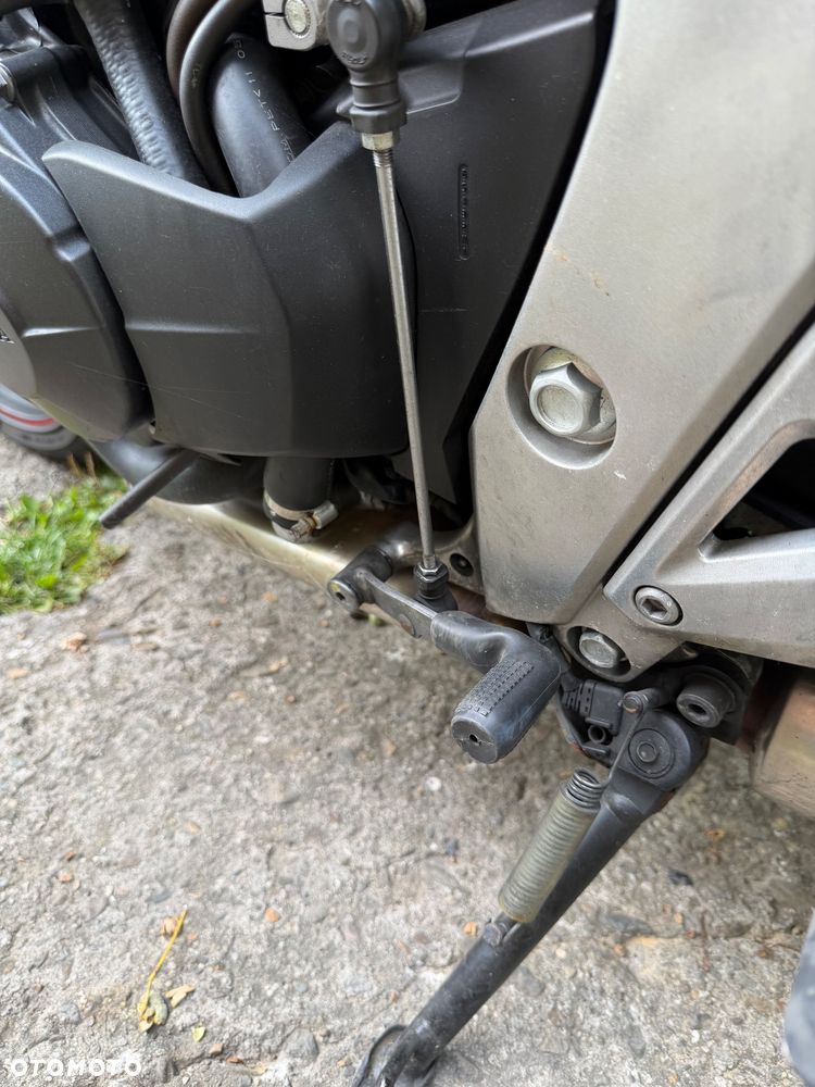 Honda Hornet - 9
