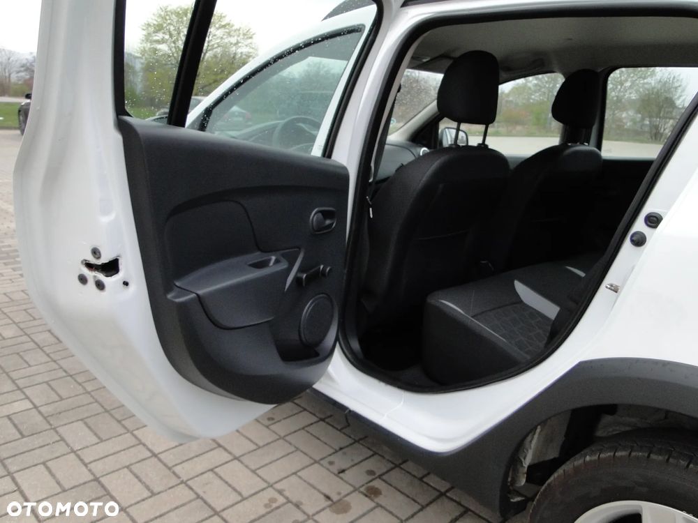 Dacia Sandero Stepway TCe 90 (S&S) Prestige - 12