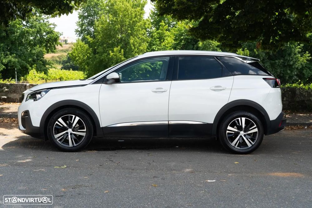 Peugeot 3008 1.5 BlueHDi Allure Pack - 24