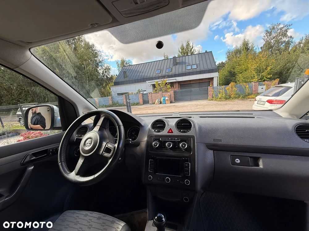 Volkswagen Caddy - 11