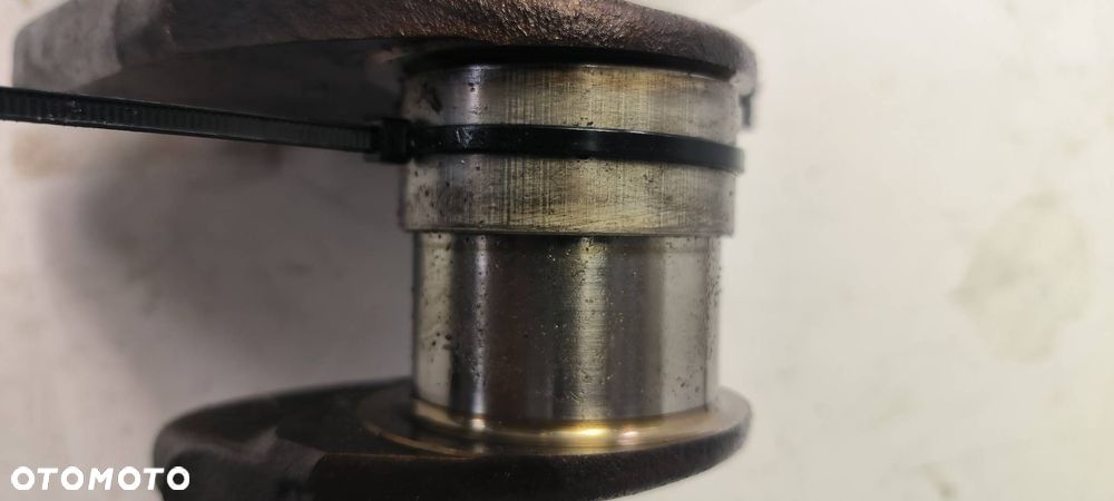 WAŁ KORBOWY MERCEDES-BENZ SL 500 R129 M119 119.960 - 7