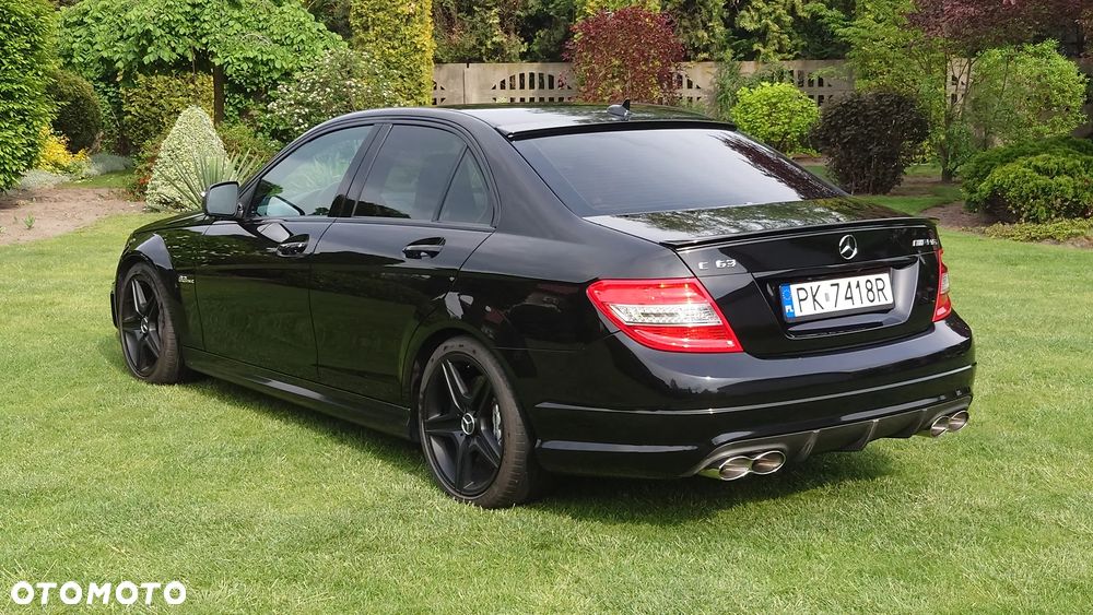Mercedes-Benz Klasa C 63 AMG 7G-TRONIC - 4