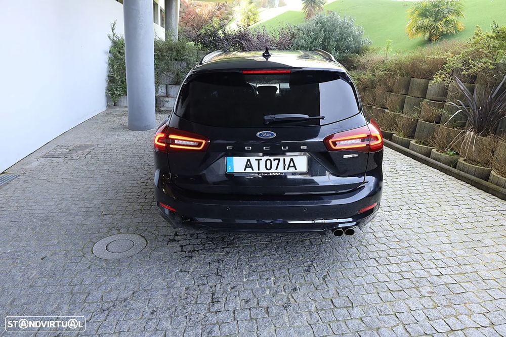 Ford Focus SW 1.0 EcoBoost MHEV ST-Line X - 12