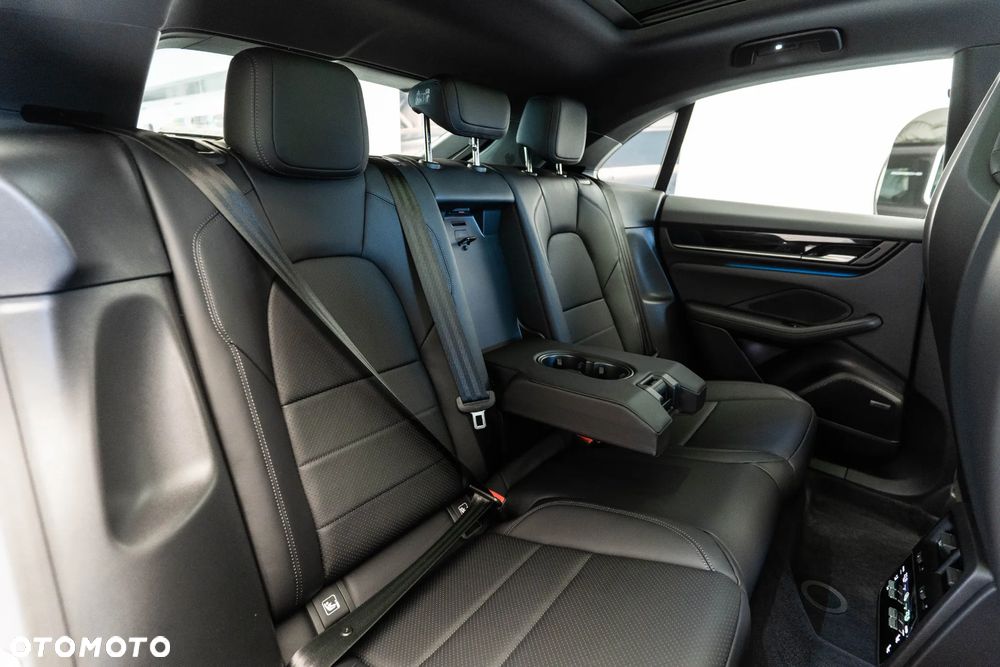 Porsche Macan - 15