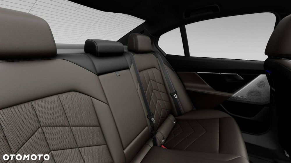 BMW Seria 5 - 14