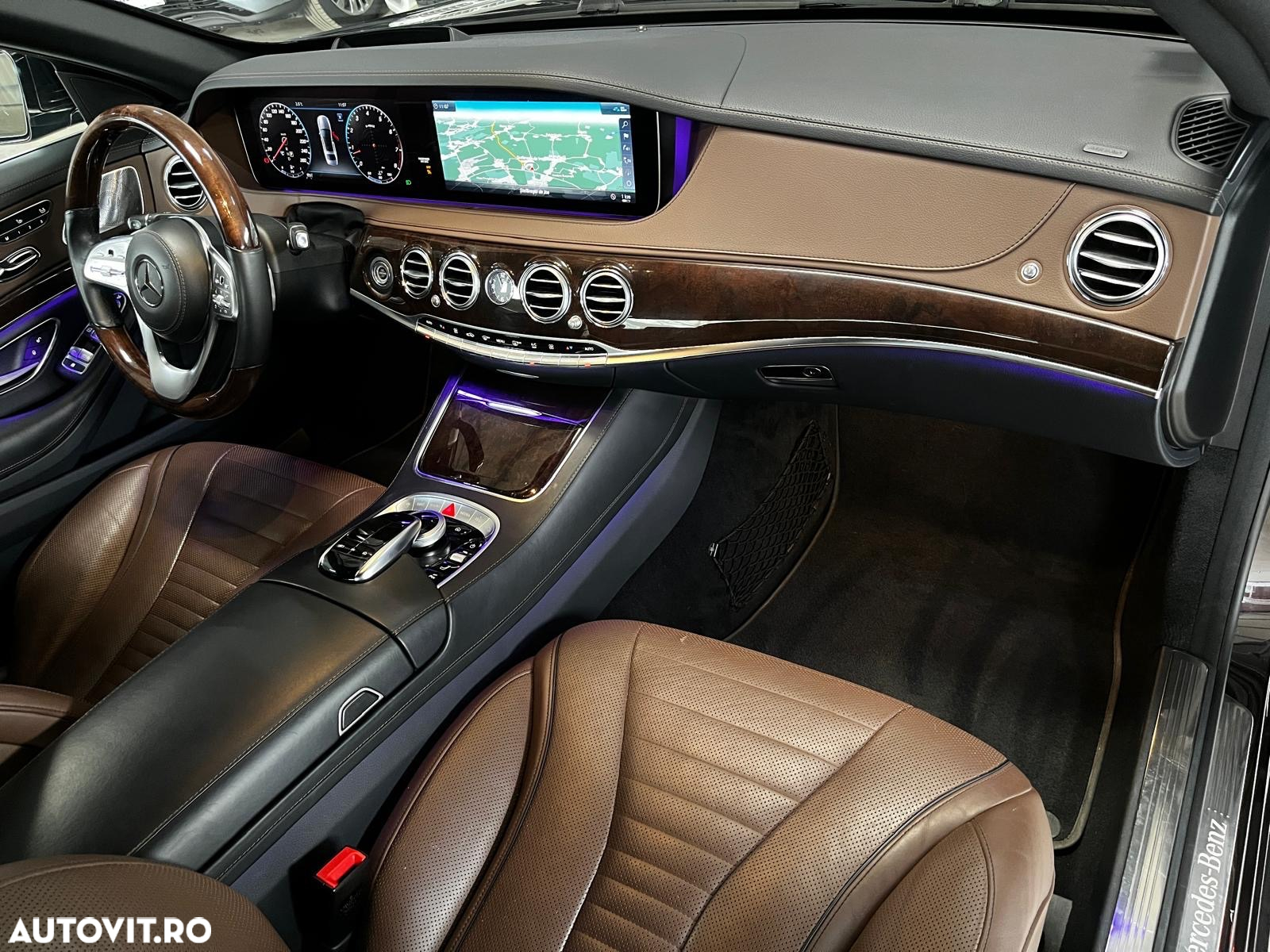 Mercedes-Benz S 560 4MATIC Long Aut. - 26
