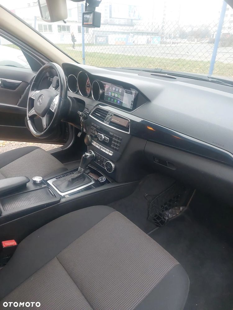 Mercedes-Benz Klasa C 200 CDI DPF (BlueEFFICIENCY) 7G-TRONIC - 7