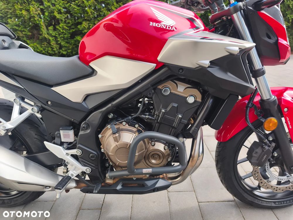 Honda CB - 12
