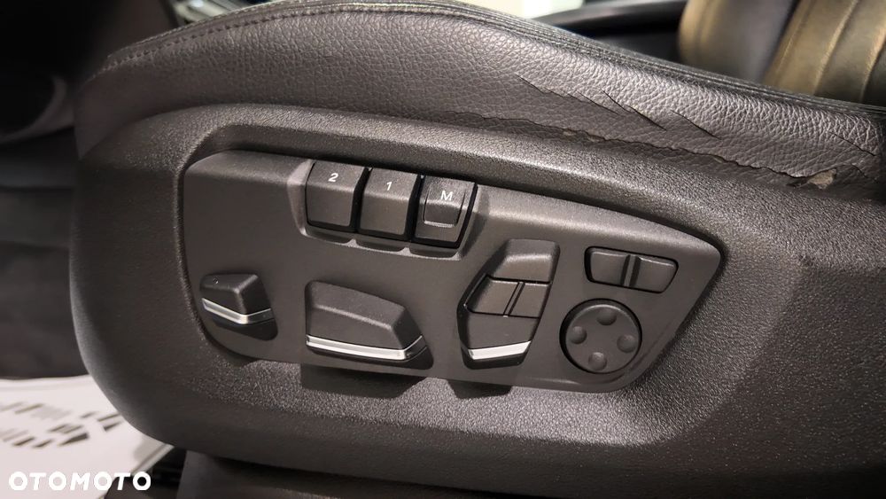 BMW X5 xDrive30d - 24