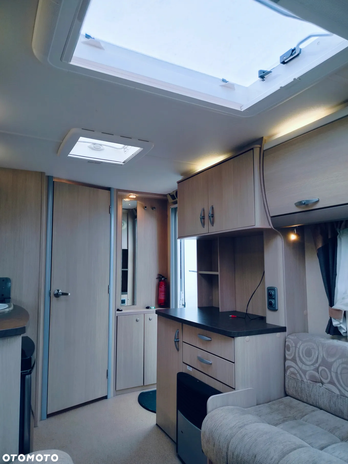 SWIFT Challenger 442 - 12