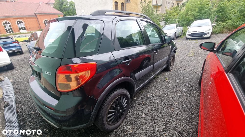 Suzuki SX4 1.6 VVT 4x4 Club - 5