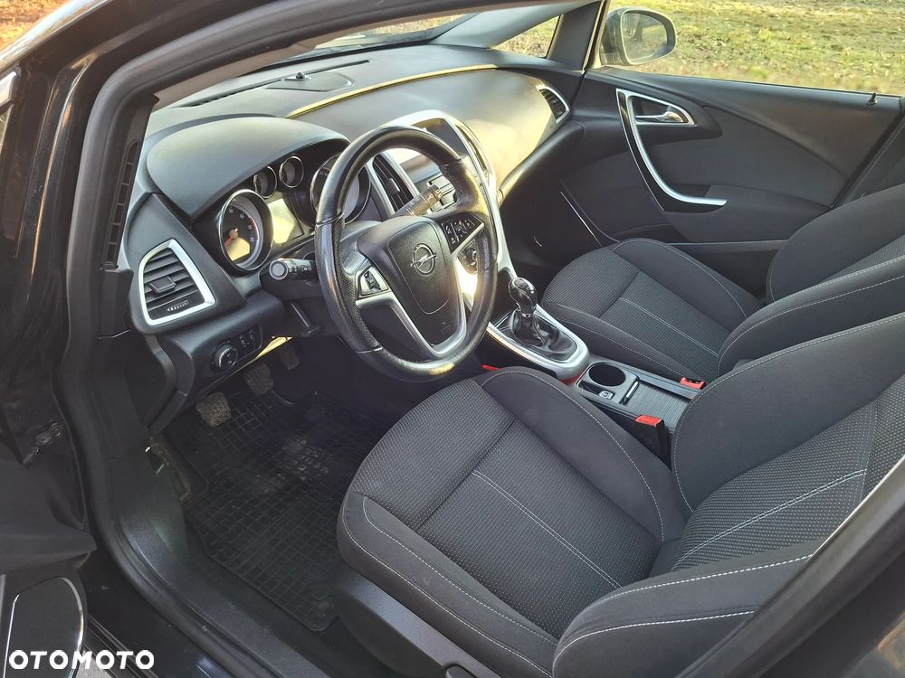 Opel Astra 1.4 Turbo Sport - 11