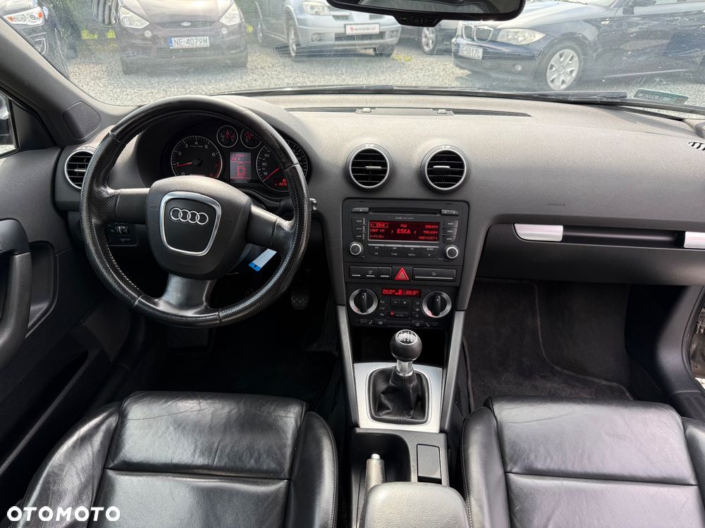 Audi A3 Sportback - 3