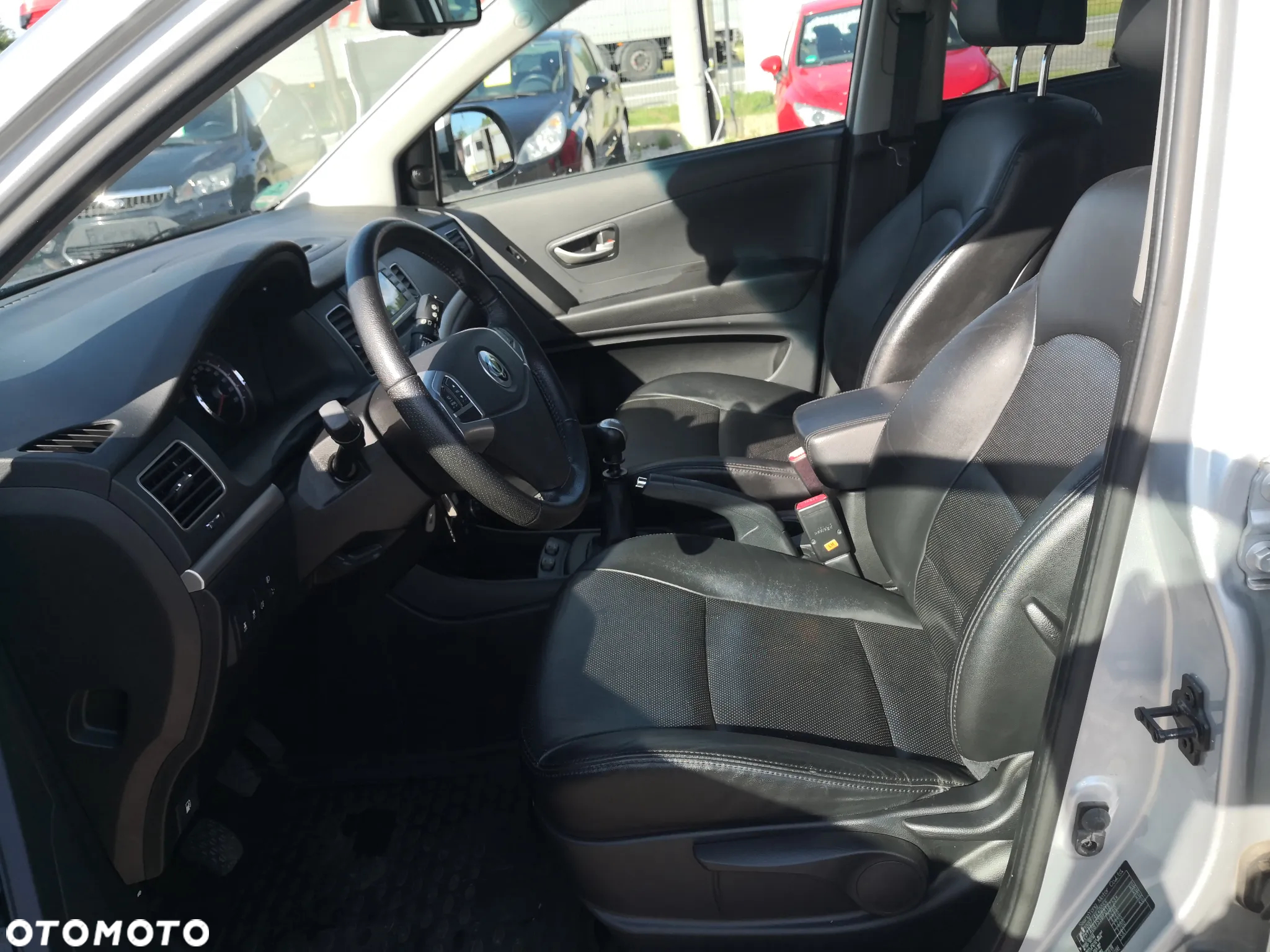 SsangYong/KGM Korando 2.0 E-XDi DPF 4WD Quartz - 14