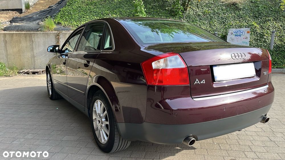 Audi A4 Limousine 1.8T - 12