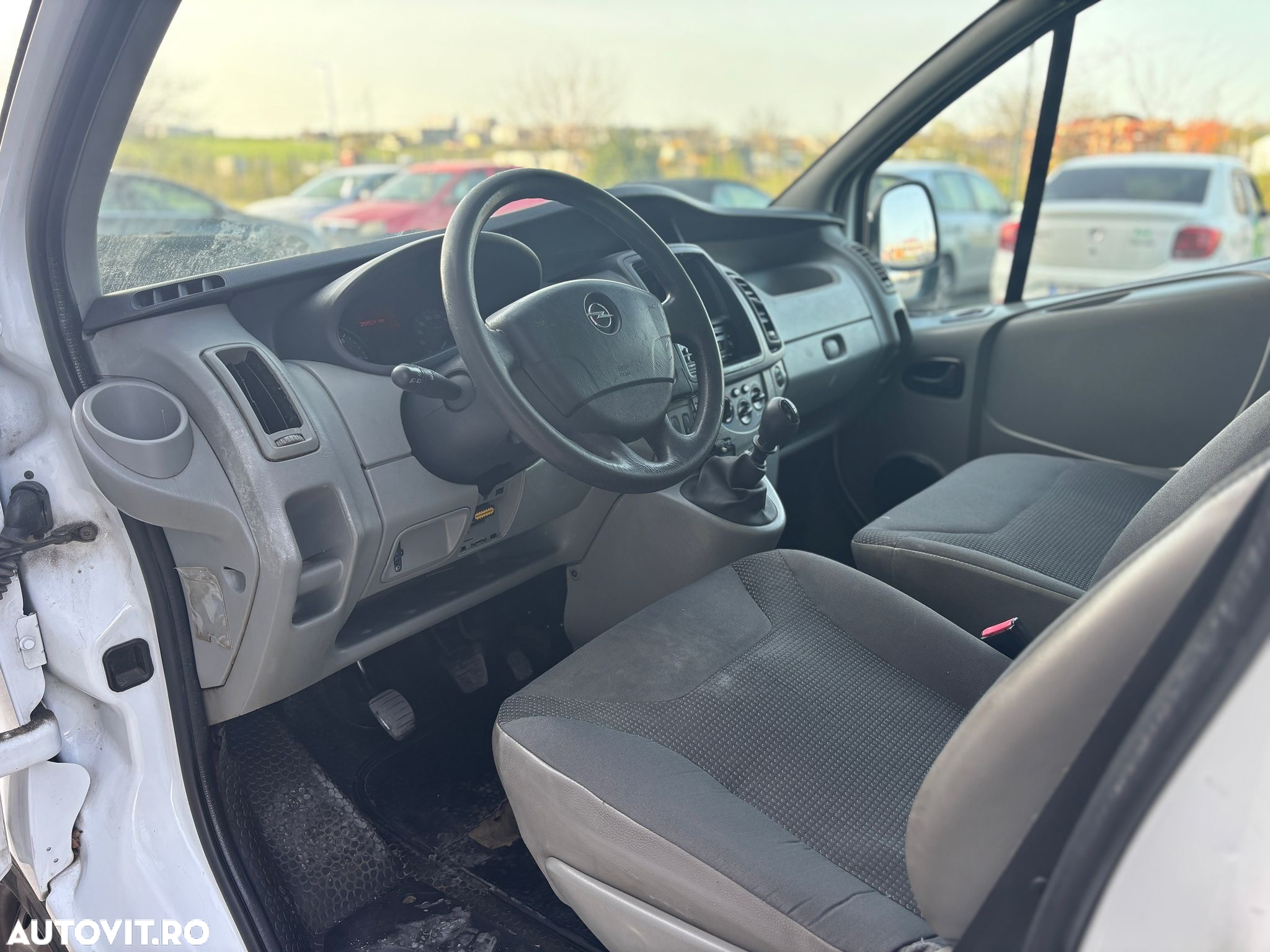 Opel Vivaro - 4