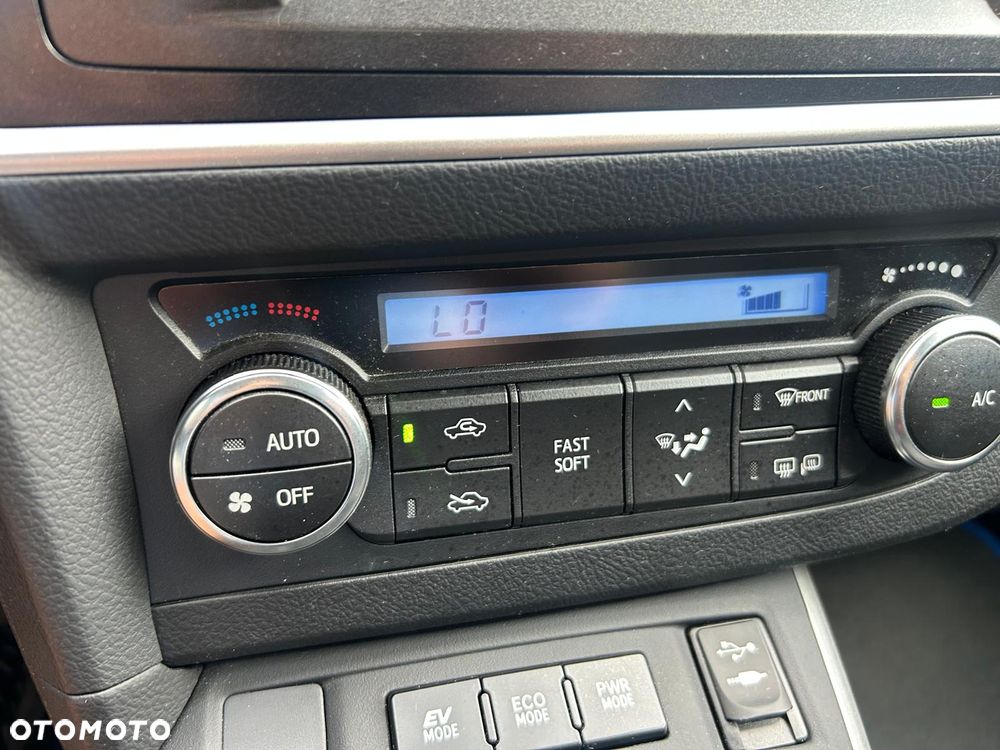 Toyota Auris - 31