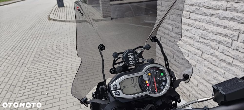 Triumph Tiger - 13