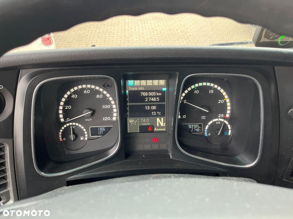 Mercedes-Benz Actros MP4 - 13