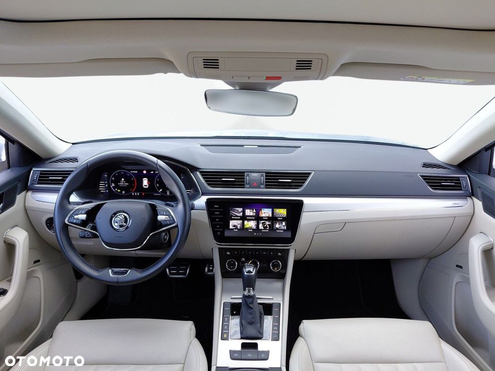 Skoda Superb 2.0 TSI L&K DSG - 17