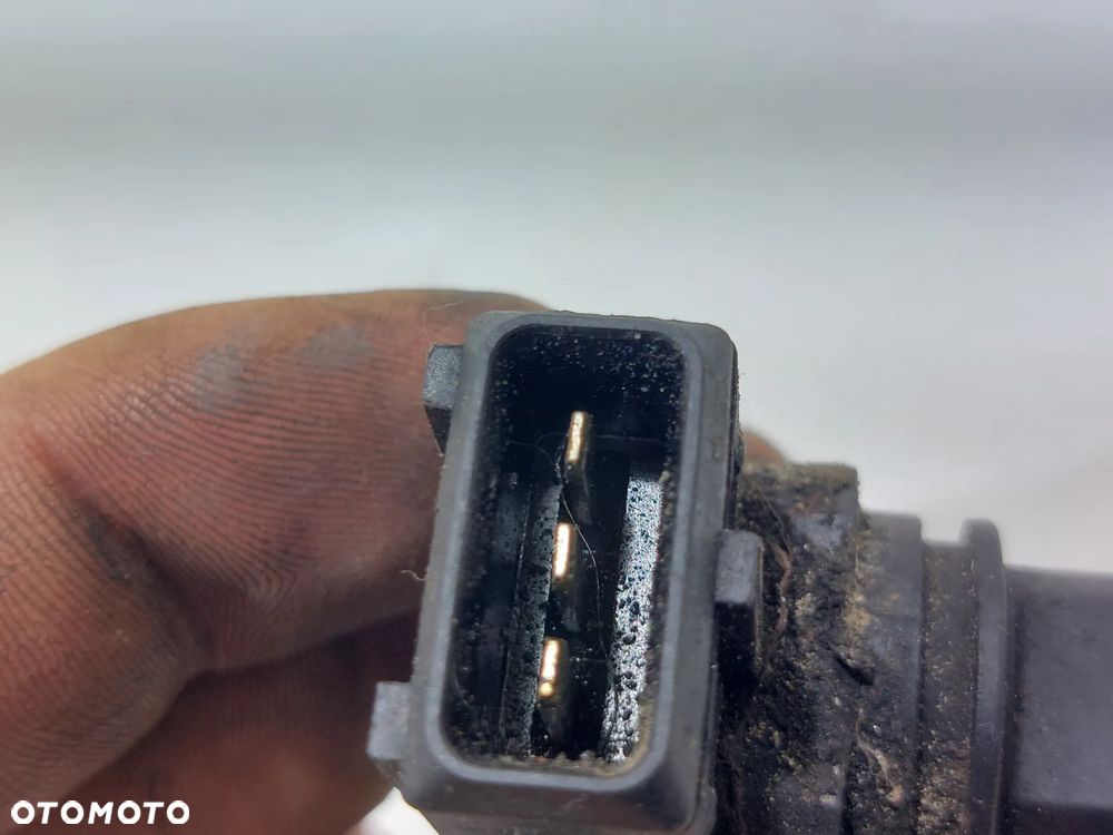 CZUJNIK POLOZENIA WALKA 8200709844 RENAULT MASTER II TRAFFIC OPEL VIVARO 1.9 SLASK WYSYLKA VAT - 2