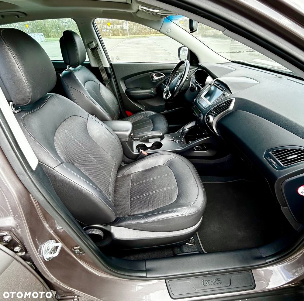 Hyundai ix35 2.0 CRDi 4WD Automatik Premium - 16