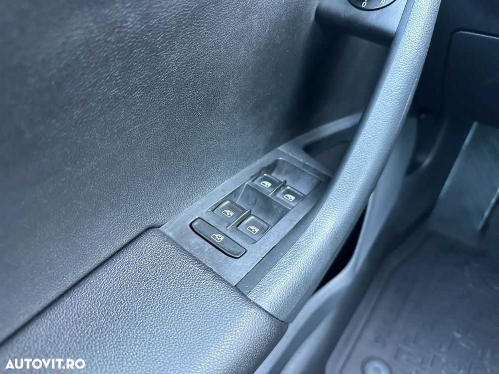 Skoda Octavia 2.0 TDI DSG Style - 21
