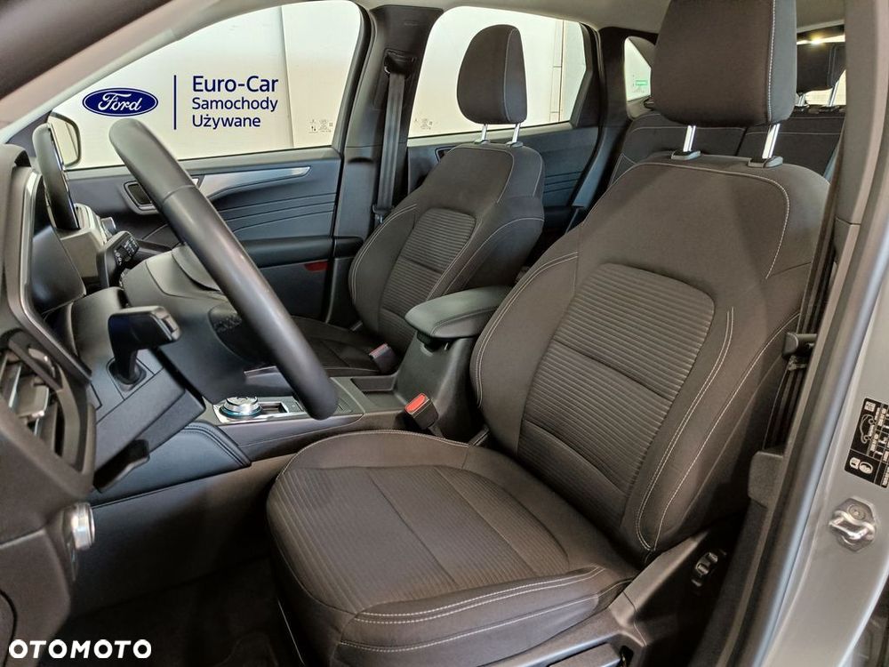 Ford Kuga 2.5 Duratec FHEV TITANIUM - 12