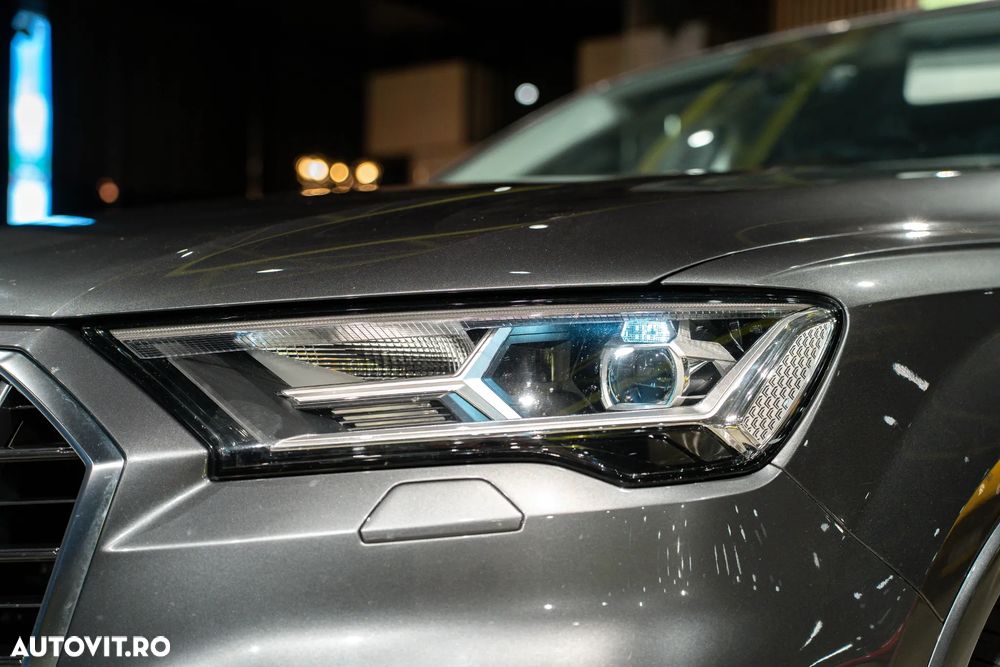 Audi Q7 55 TFSI e quattro tiptronic S line - 26