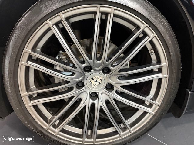 Porsche Panamera S Hybrid - 44