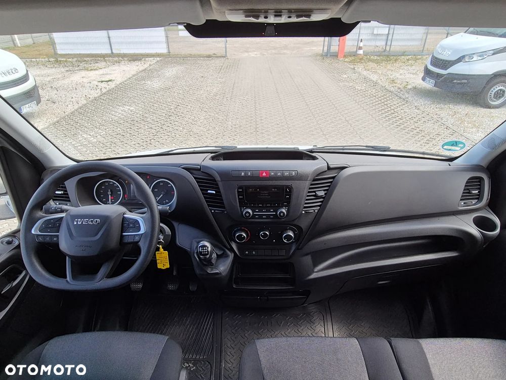 Iveco Daily 35S16 L4H2 brygadówka 7os., MAXI blaszak, klimatyzacja, tempomat - 17