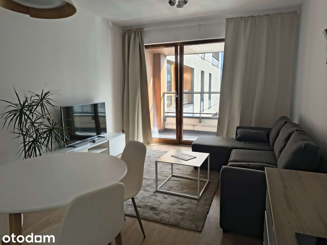 Holm House, ul. Zdziechowskiego, 5 piętro, 48 metrów, bezpośrednio