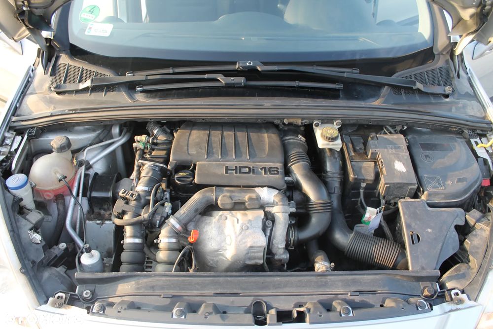 Peugeot 308 1.6 HDi Trendy - 18