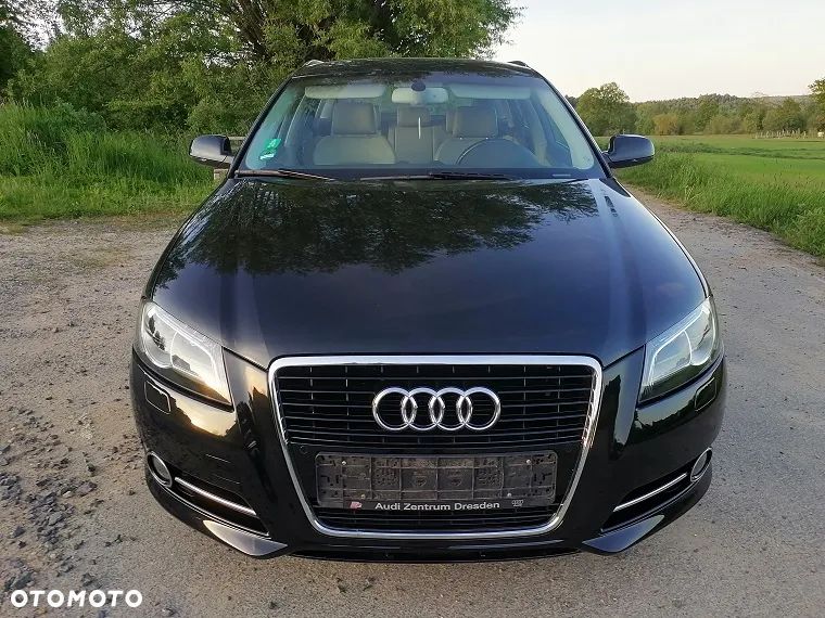 Audi A3 Sportback 2.0 TDI DPF Attraction - 5