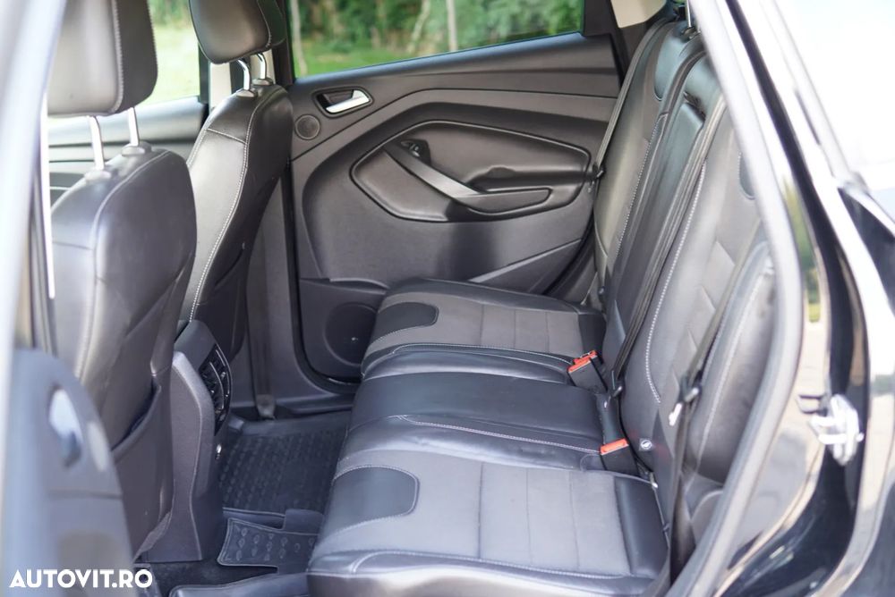 Ford Kuga 2.0 TDCi Powershift 4WD Titanium - 9