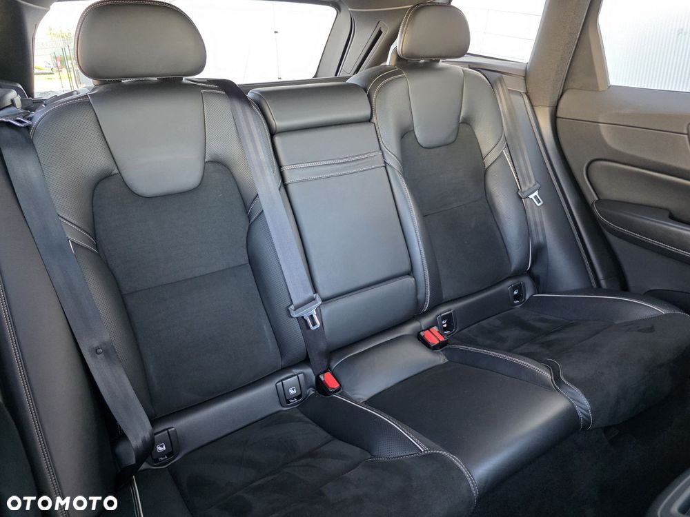 Volvo XC 60 - 16