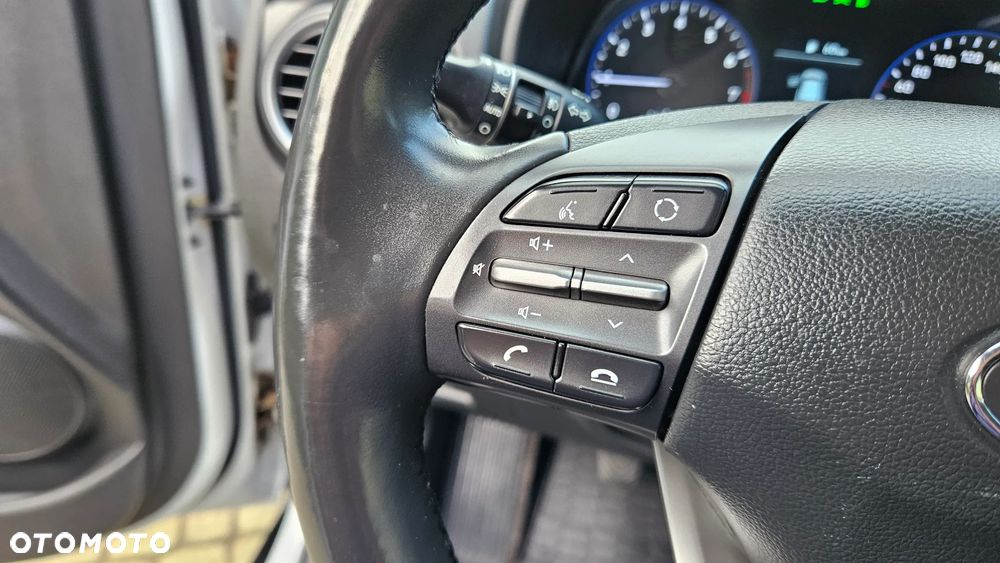 Hyundai Kona - 18