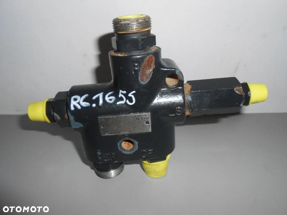 Blok zawór priorytetowy pierwszeństwa Lamborghini R6.165S - 1