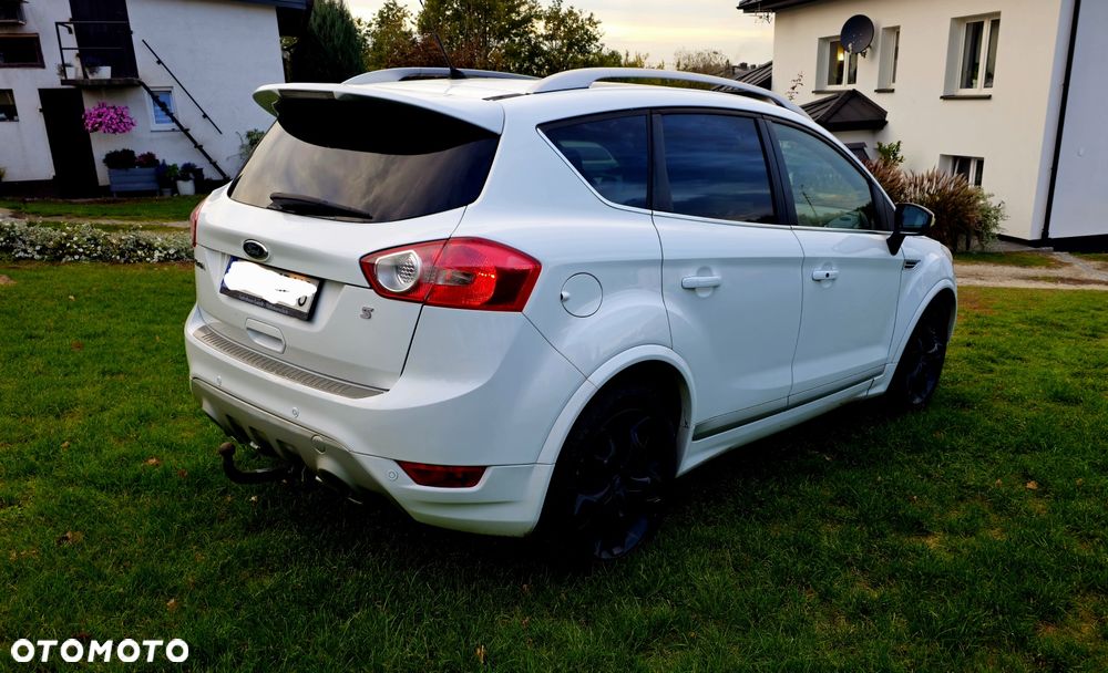 Ford Kuga - 4