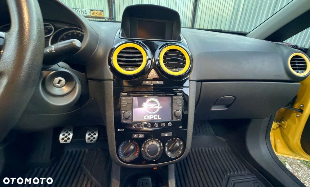 Opel Corsa - 12