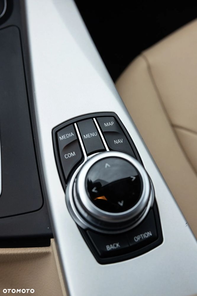 BMW Seria 3 320d Advantage - 31