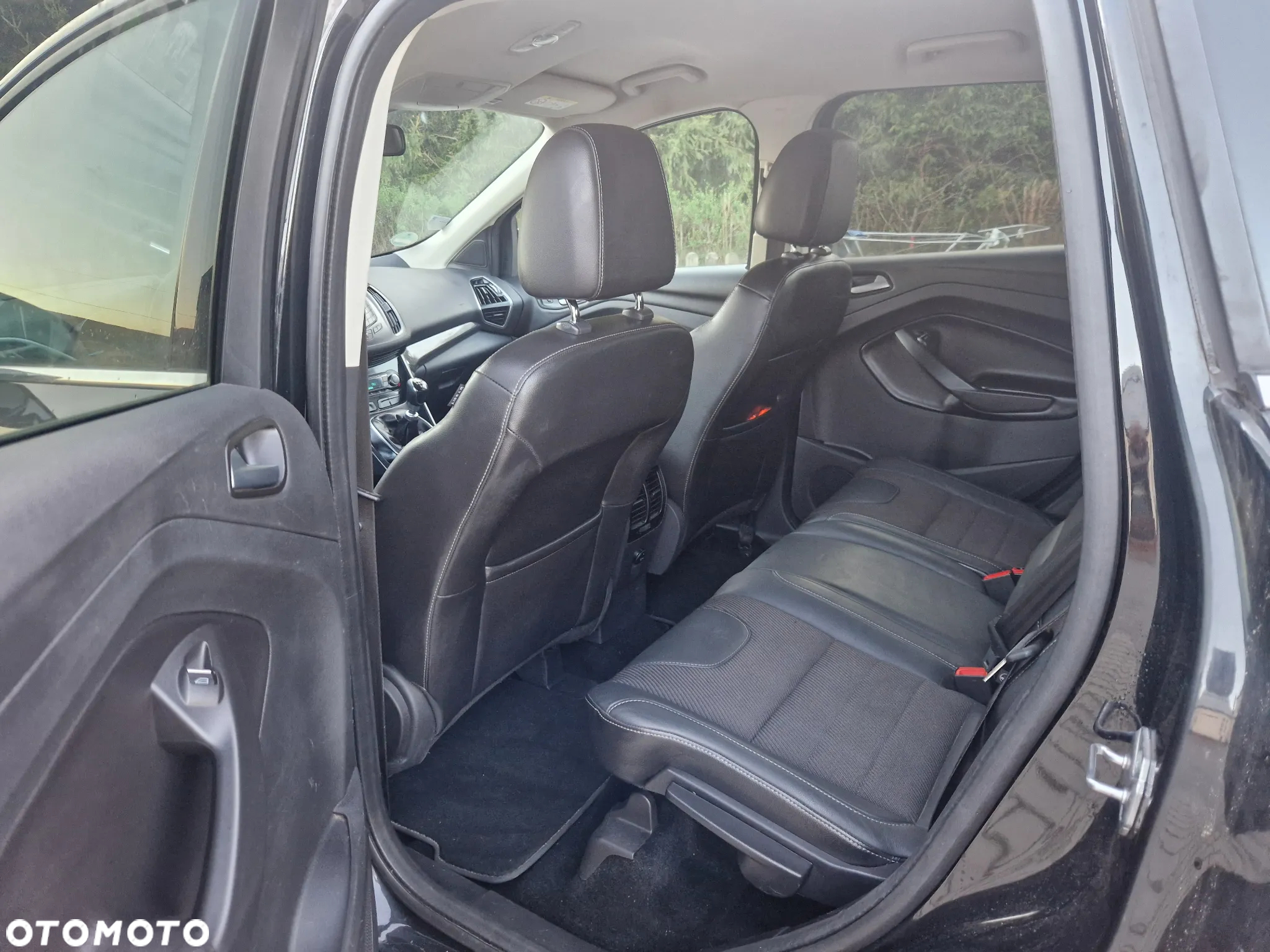 Ford Kuga - 8