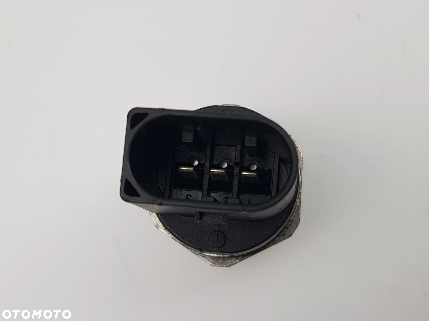 NOWY ORYGINALNY Czujnik ciśnienia paliwa Mercedes w203 w211 A0071530228 - 6