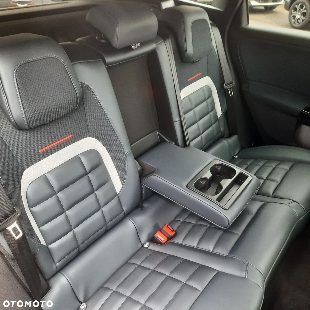 Citroën C5 Aircross 1.2 mHEV Max eDCT6 - 8