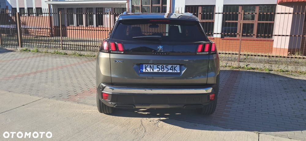 Peugeot 3008 1.2 PureTech Allure S&S EAT6 - 5