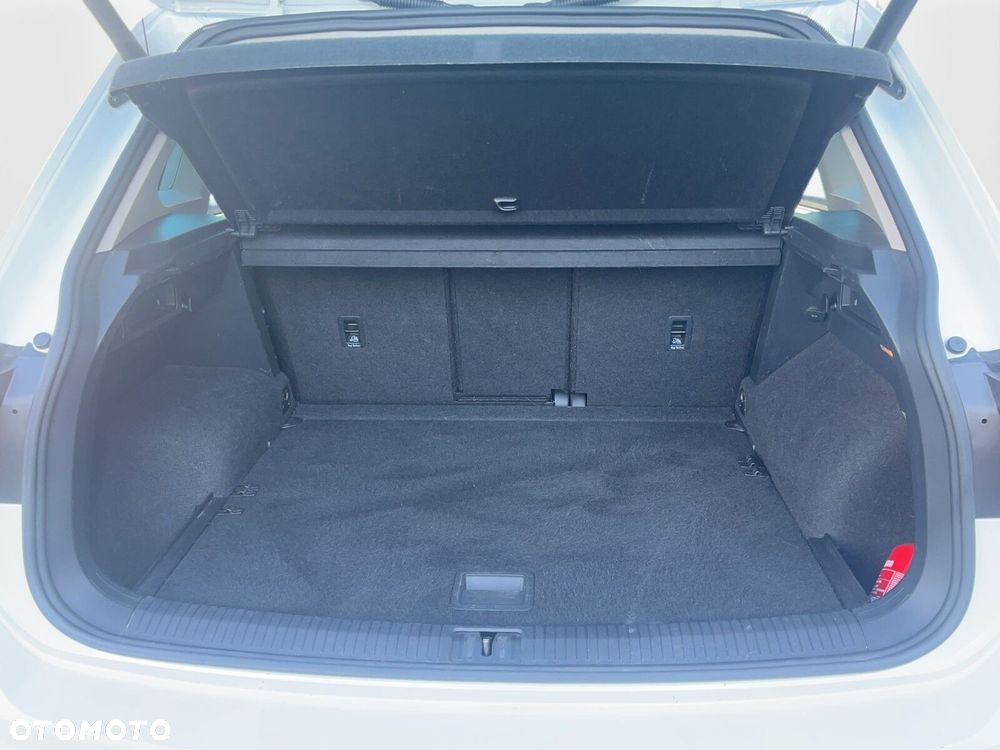 Volkswagen Tiguan - 15