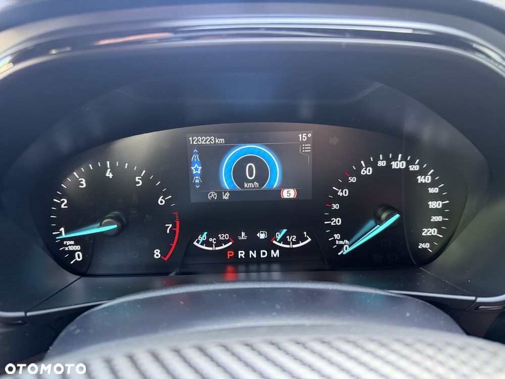 Ford Focus 1.0 EcoBoost Hybrid ST-LINE - 23