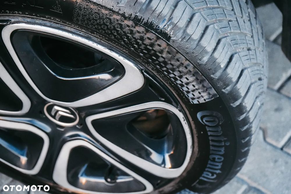 Citroën C3 1.2 PureTech Shine - 19